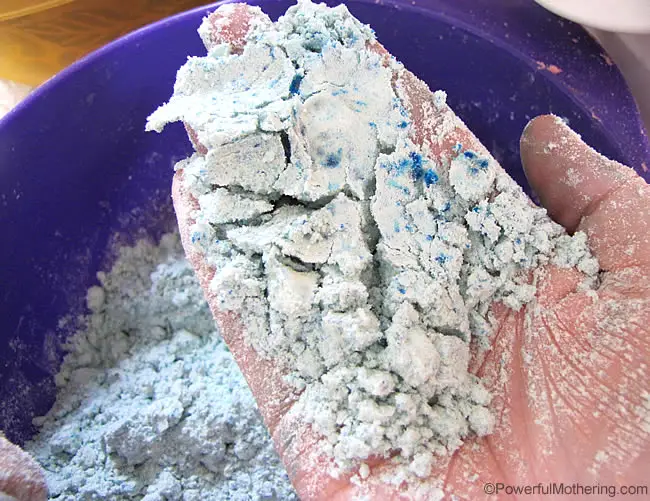 rub between fingers to distribute colors in flour