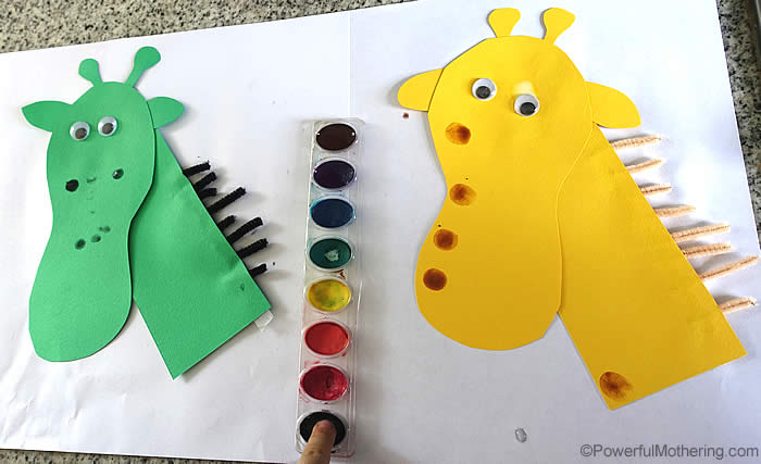 painting giraffe