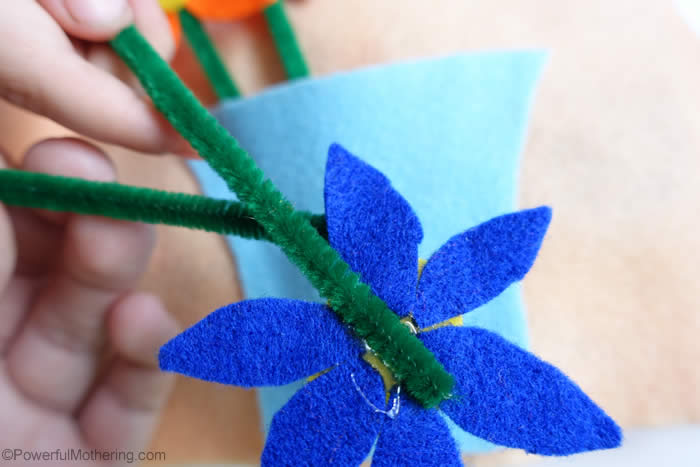 felt flowers with pipecleaners