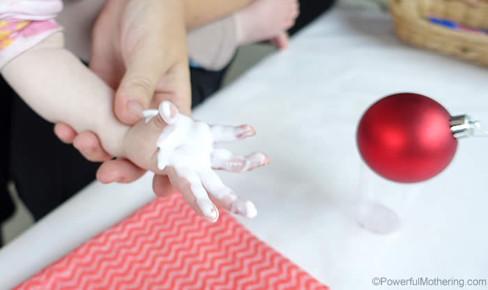 glue on hands