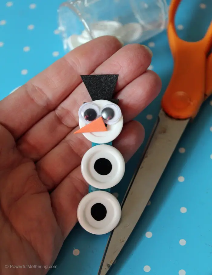 Snowman Button Ornament 