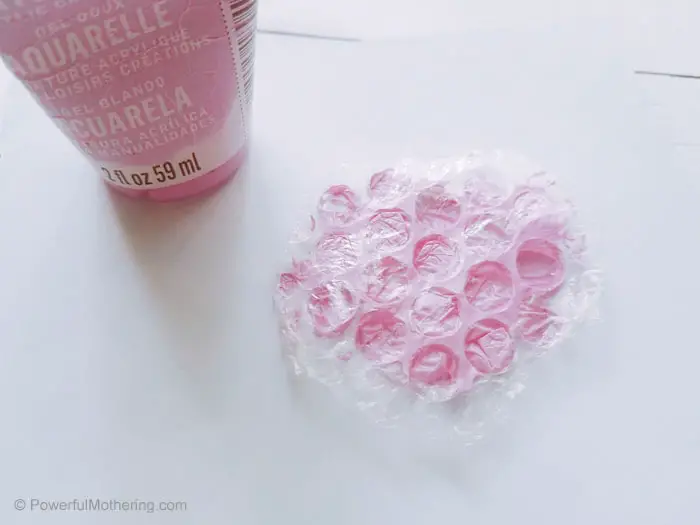 A simple & fun springtime Cherry Blossom Craft for kids using bubble wrap! 