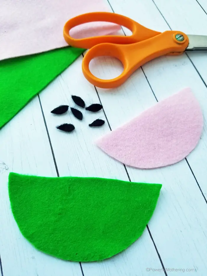 A fun summer watermelon craft for kids inspired by the children's book "Mouse's First Summer". This is a simple craft that kids will love to help make! 
