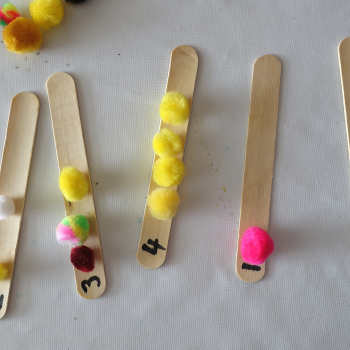 A simple and effective way to help children learn to count, 1:1 correspondence, and other simple math skills. 