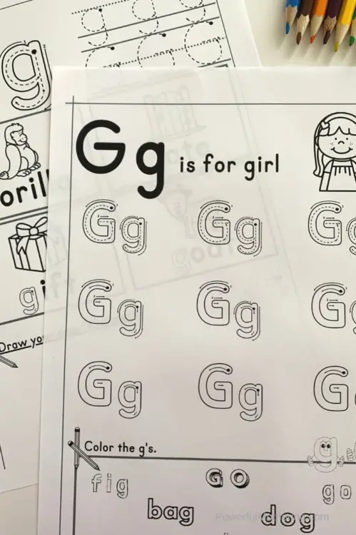 Have you heard that we are doing a Letter Of The Week series? A set of tracing worksheets for each letter of the alphabet! This is perfect for preschoolers or kindergarteners. This one in particular is Letter G Activities.