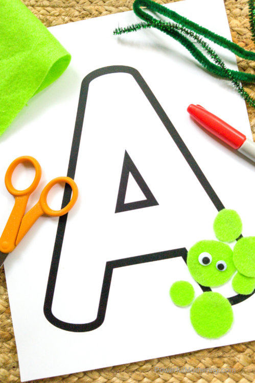 A fun letter craft for kids. The perfect addition to a letter of the week unit!