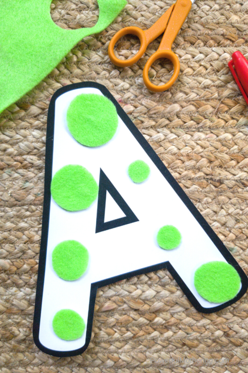 A fun letter craft for kids. The perfect addition to a letter of the week unit!