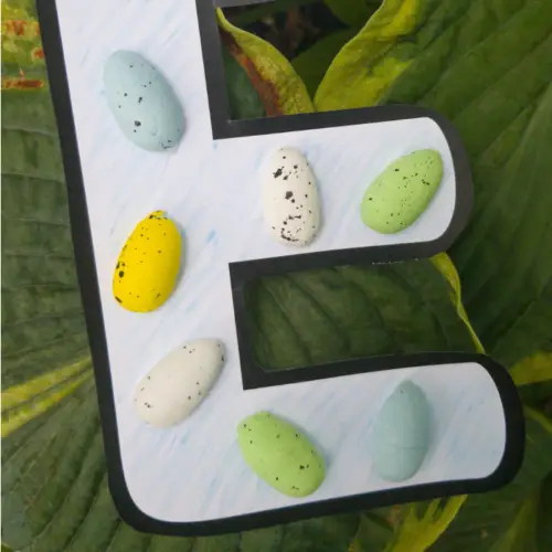 This E is for eggs craft is the perfect alphabet craft for kids! This craft helps bring the letter E to life in a way that is engaging and fun.