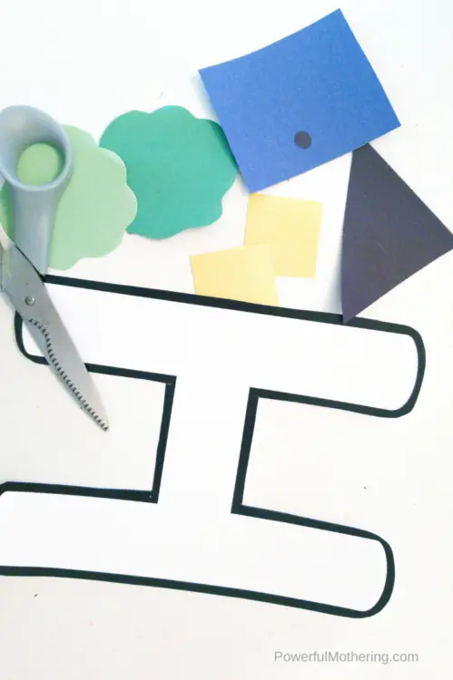 A simple craft for Letter Of The Week H. This house craft is super easy and fun! 