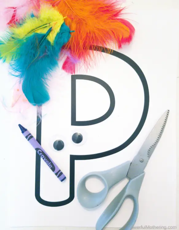 A fun Letter Of The Week P craft that kids will love. This P is for Peacock is super simple, colorful and fun! 